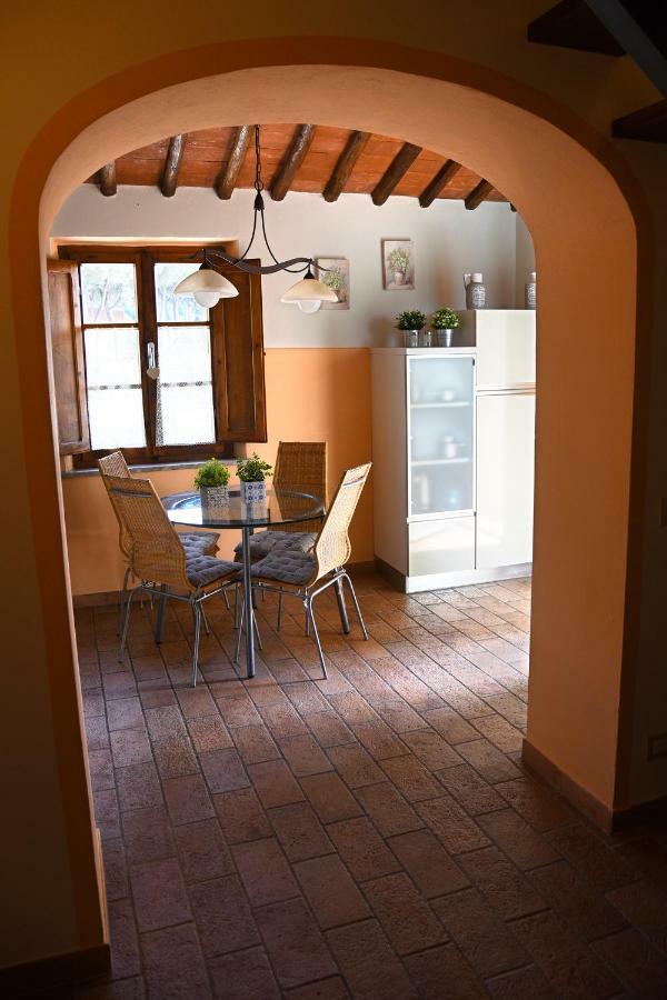 Podere Chiocciola Poggibonsi Bagian luar foto